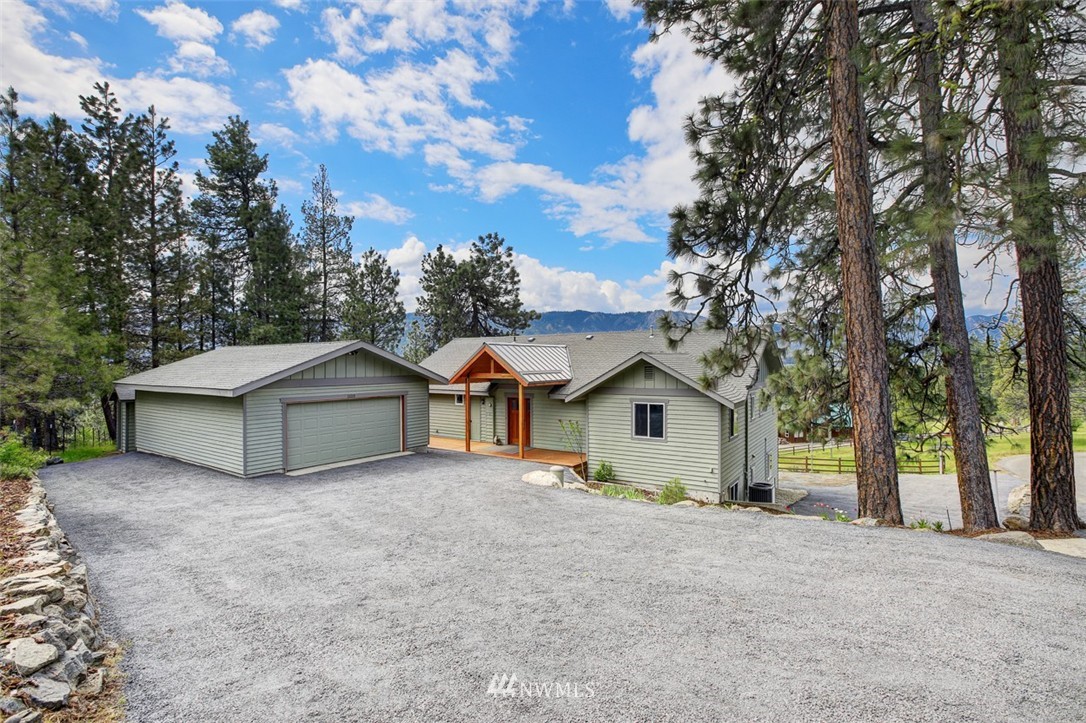 1110 White Road Cle Elum, WA 98922 - Photo 1 of 25 Gallery Image 1