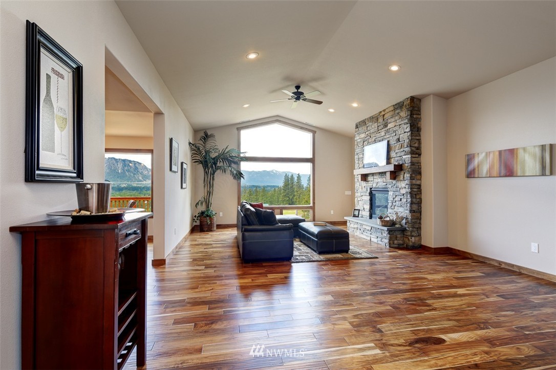 1110 White Road Cle Elum, WA 98922 - Photo 11 of 25 Gallery Image 11