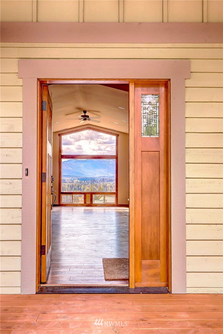 1110 White Road Cle Elum, WA 98922 - Photo 4 of 25 Gallery Image 4