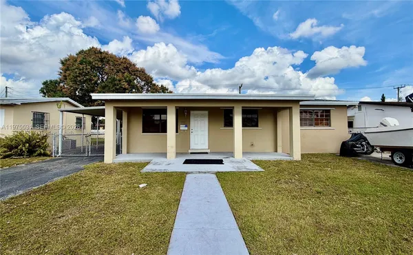 $3,300 | 1351 West 34th Street, Hialeah, FL 33012
