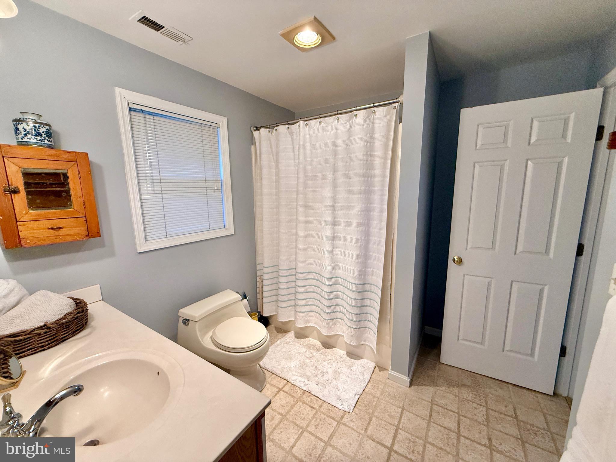 110 Annapolis Street, Unit A Annapolis, MD 21401 - Photo 17 of 35
