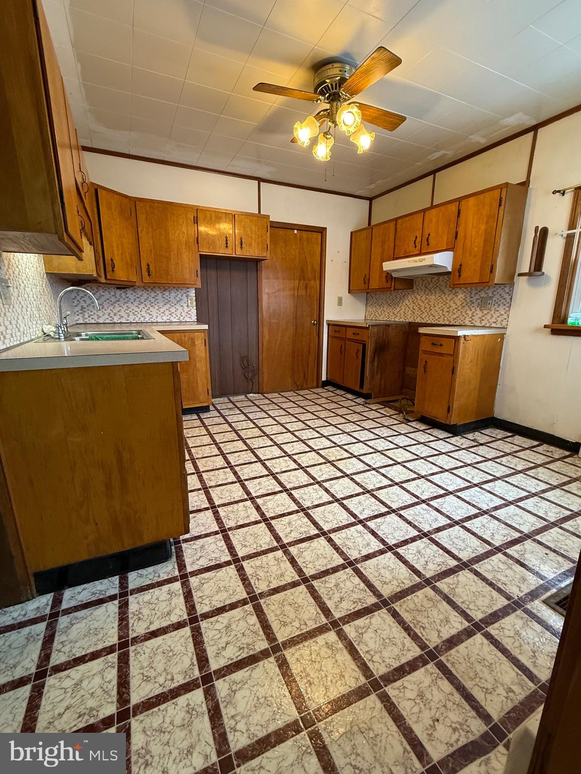 18198 Beaver Town Road Todd, PA 16685 - Photo 17 of 40