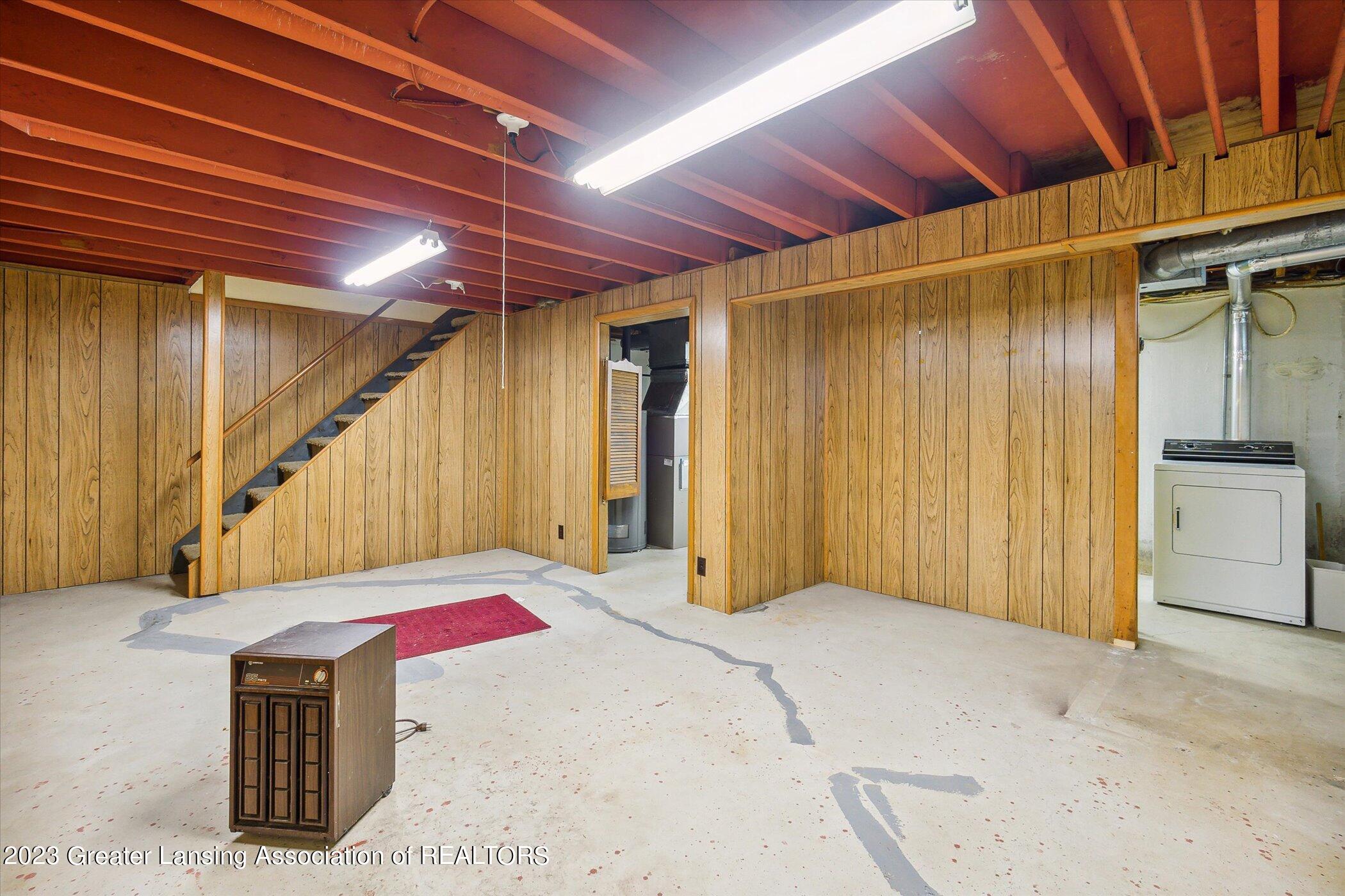 3940 Hunters Ridge Drive, Unit 3 Lansing, MI 48911 - Photo 24 of 35 24-3940-Hunters-Ridge-Dr-Unit-3-Lansing-