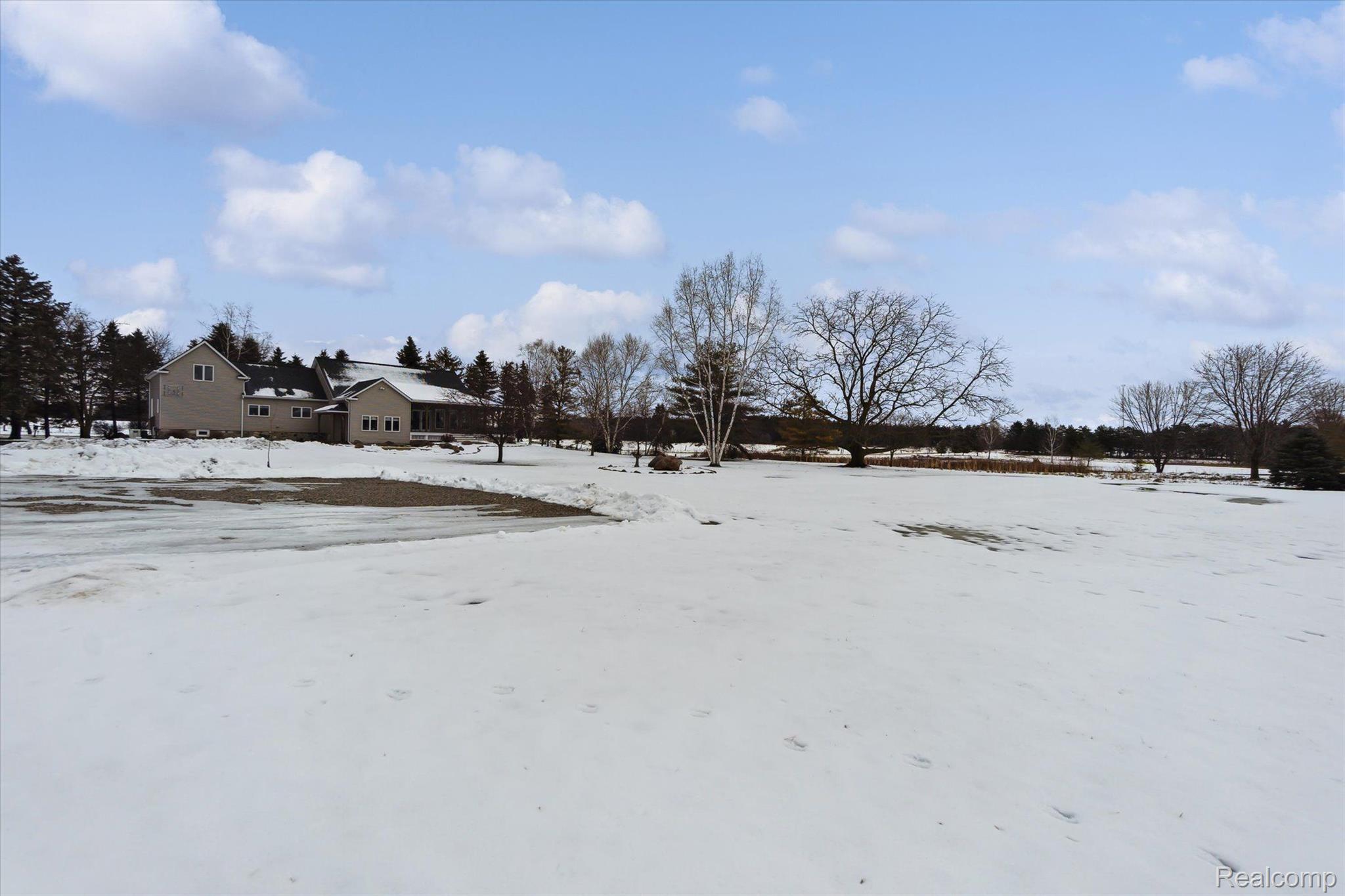 4266 Snoblin Road North Branch, MI 48461 - Photo 43 of 57 Gallery Image 43