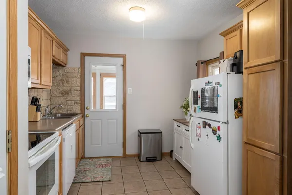 $244,900 | 1611 Charles Street, Unit 1613, La Crosse, WI 54603