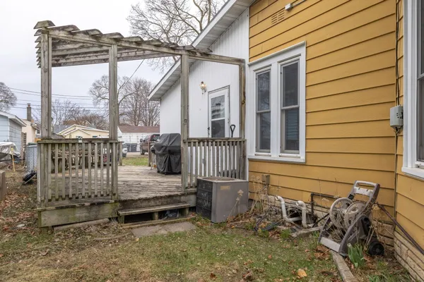 $244,900 | 1611 Charles Street, Unit 1613, La Crosse, WI 54603