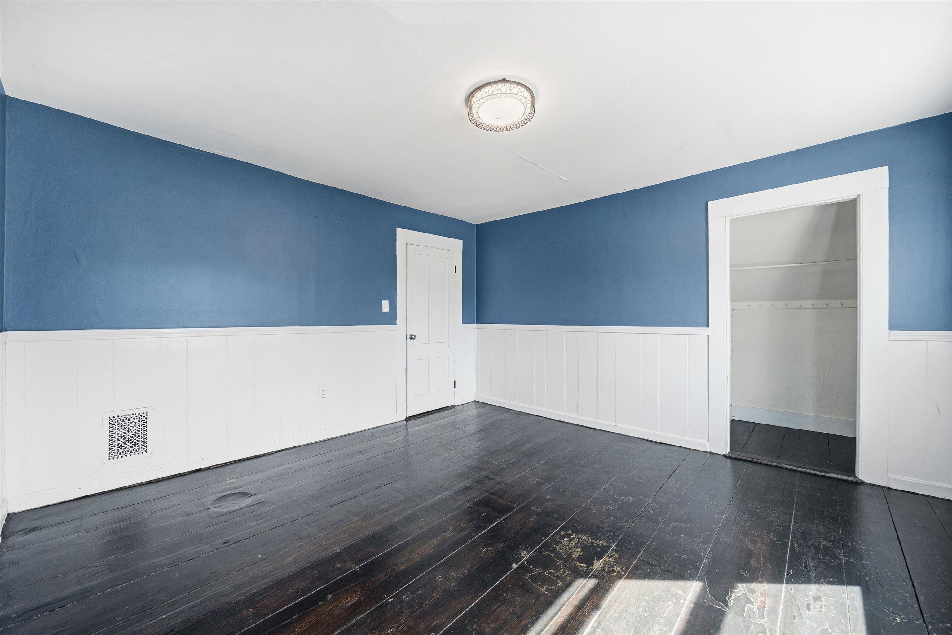 7 West Street Tilton, NH 03276 - Photo 12 of 59