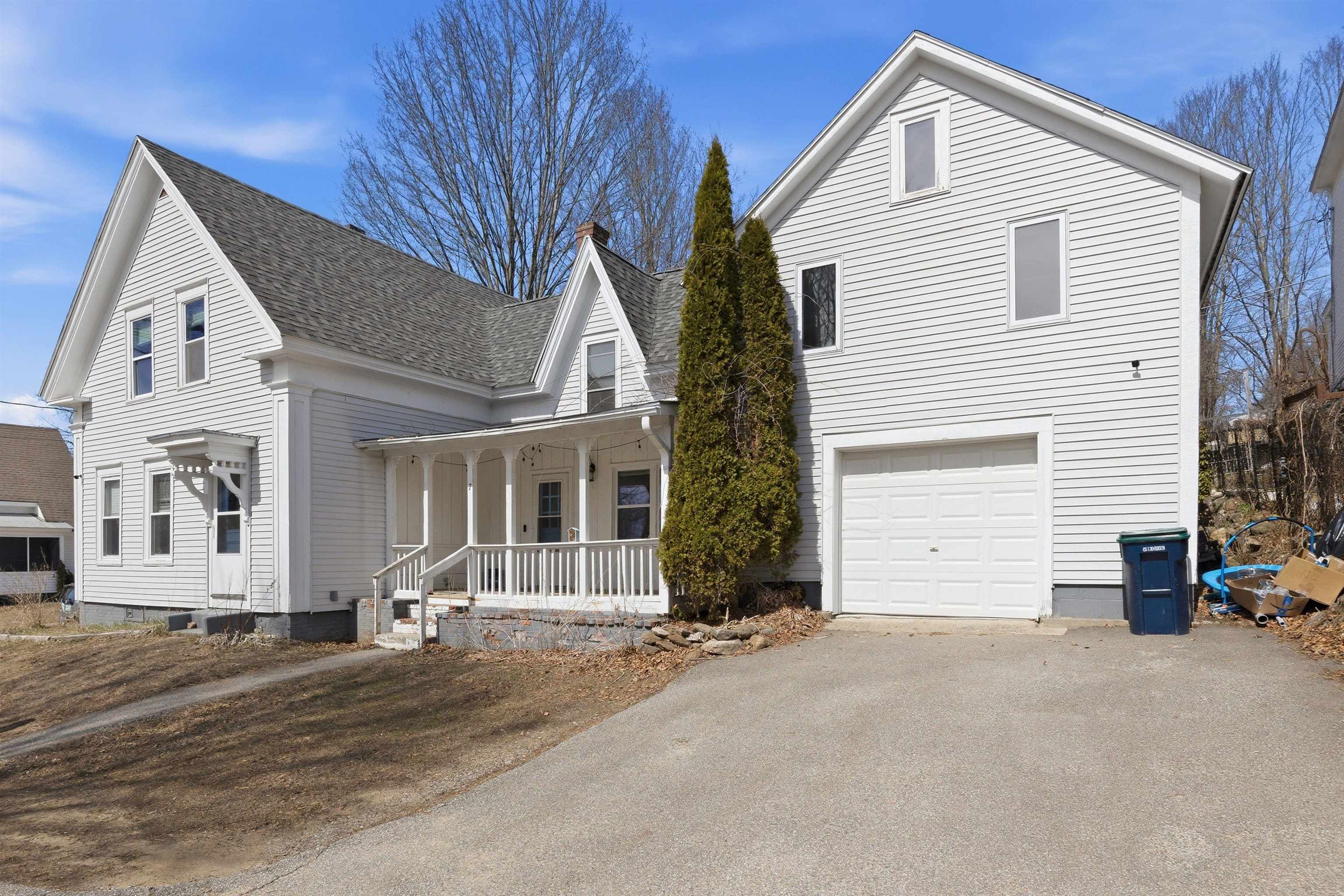 7 West Street Tilton, NH 03276 - Photo 3 of 59