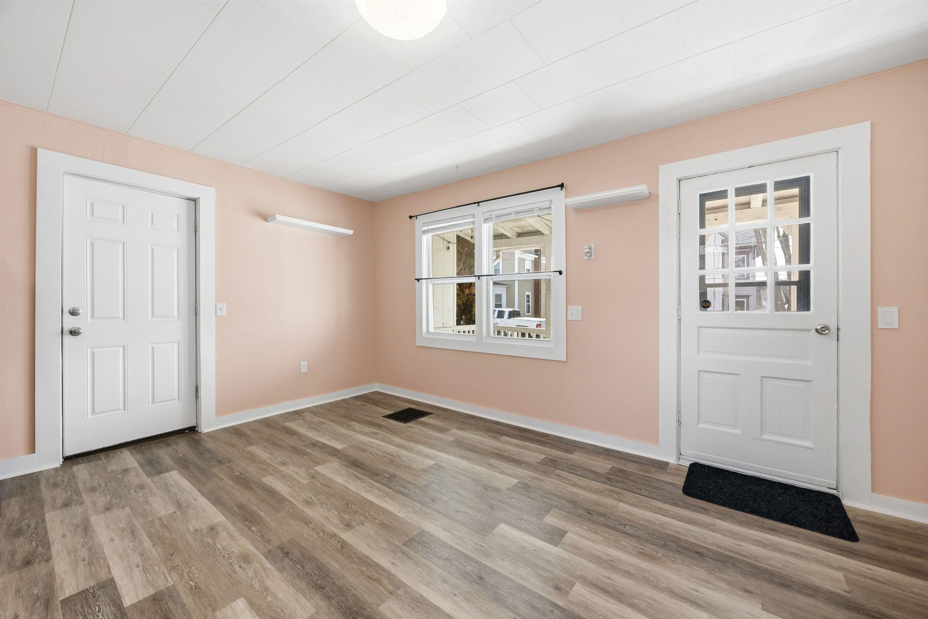 7 West Street Tilton, NH 03276 - Photo 33 of 59