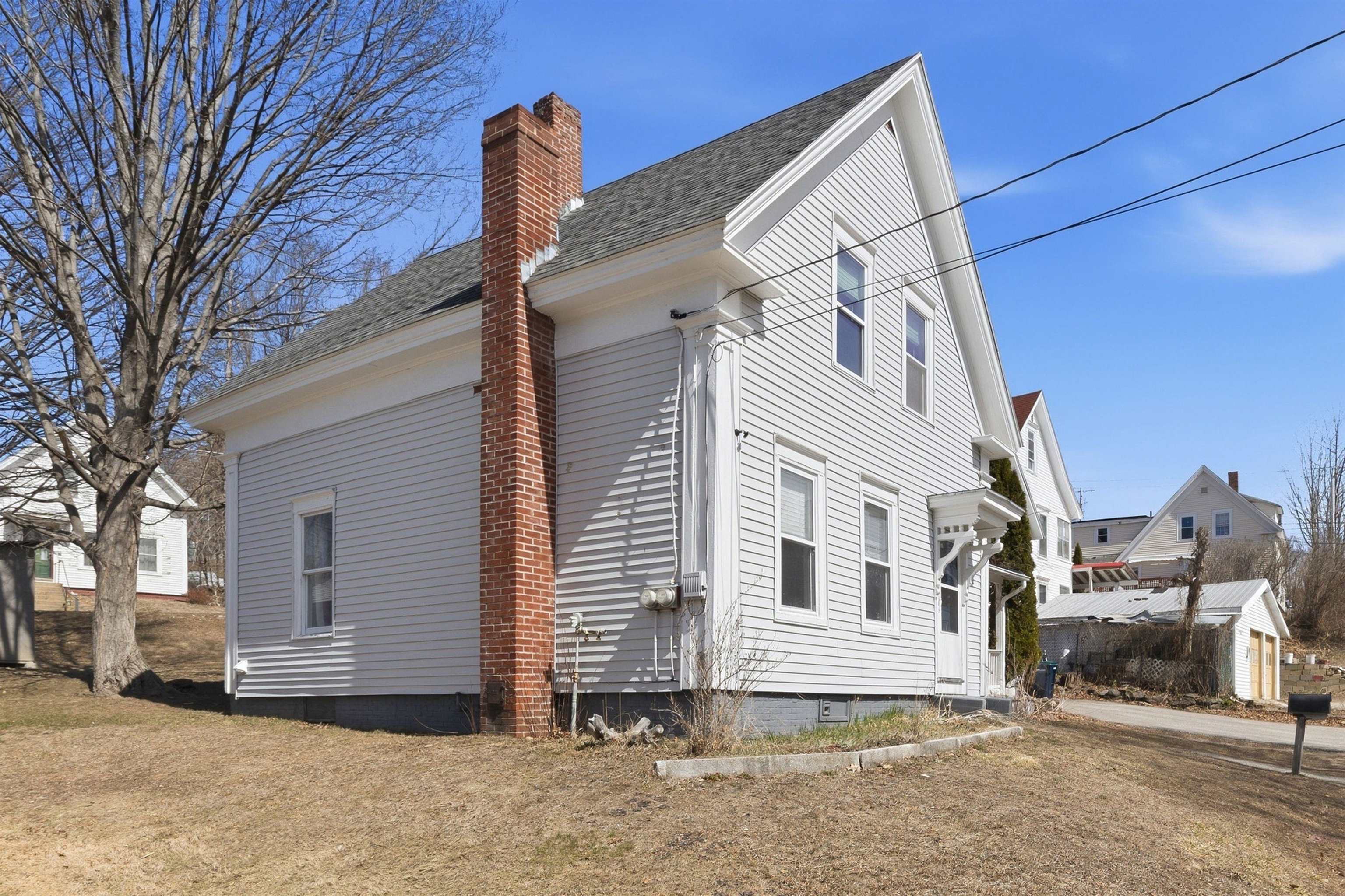 7 West Street Tilton, NH 03276 - Photo 8 of 59