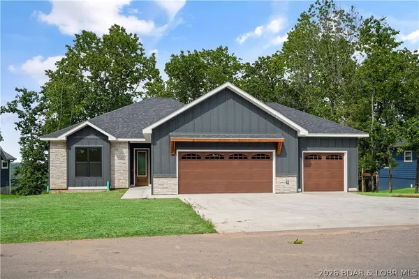 $425,000 | 164 Cross Creek Drive, Camdenton, MO 65020