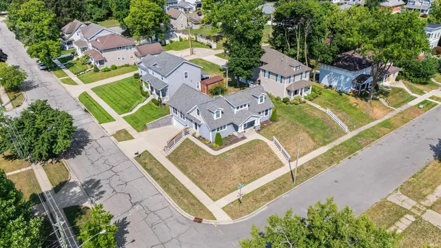 $1,499,000 | 623 Corby Boulevard, South Bend, IN 46617
