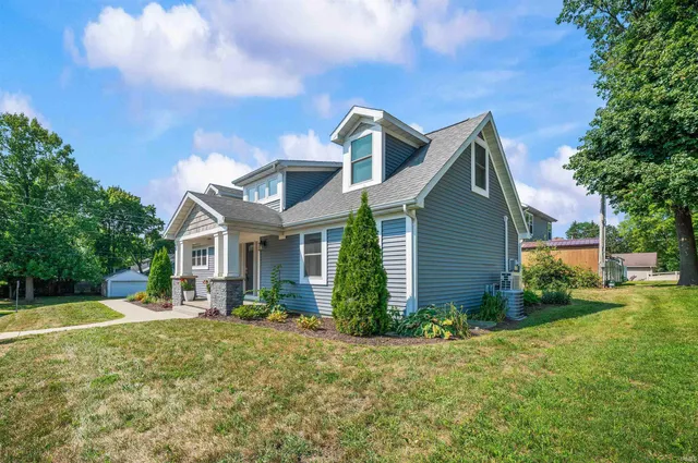 $1,499,000 | 623 Corby Boulevard, South Bend, IN 46617