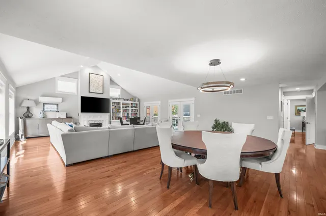 $1,499,000 | 623 Corby Boulevard, South Bend, IN 46617