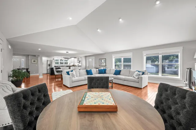 $1,499,000 | 623 Corby Boulevard, South Bend, IN 46617