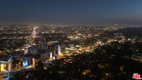 $7,995,000 | 8527 Hedges Way, Los Angeles, CA 90069