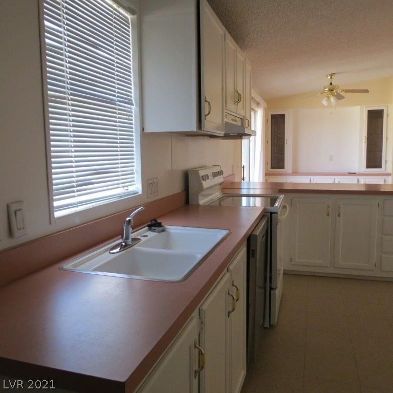 3790 Horn Road Pahrump, NV 89048 - Photo 8 of 23 Gallery Image 8