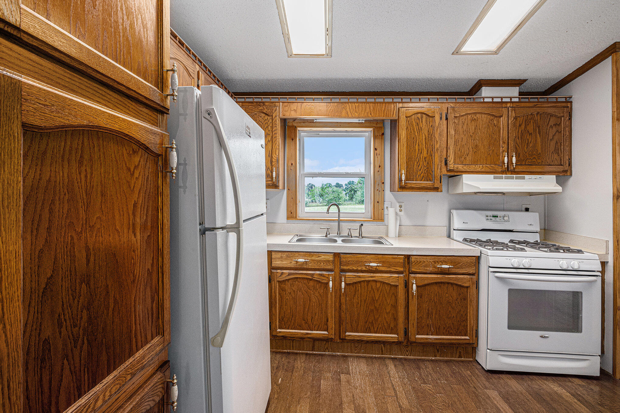 2771 West Arthur Road Rothbury, MI 49452 - Photo 7 of 18 009_dsc_4114_503
