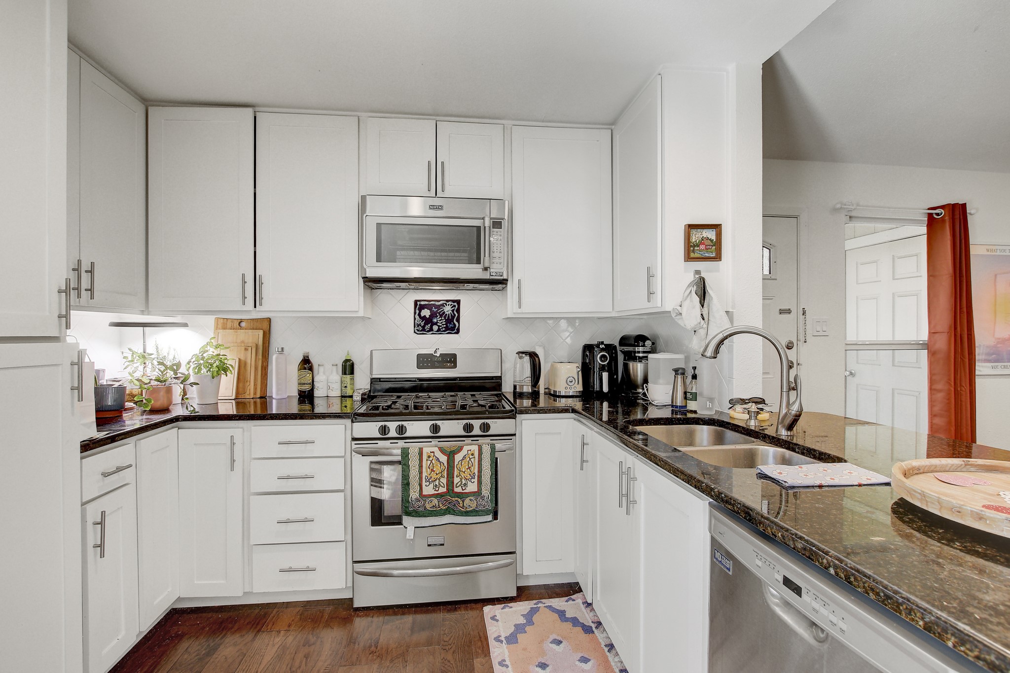 1403 Waterloo Trail Austin, TX 78704 - Photo 12 of 40