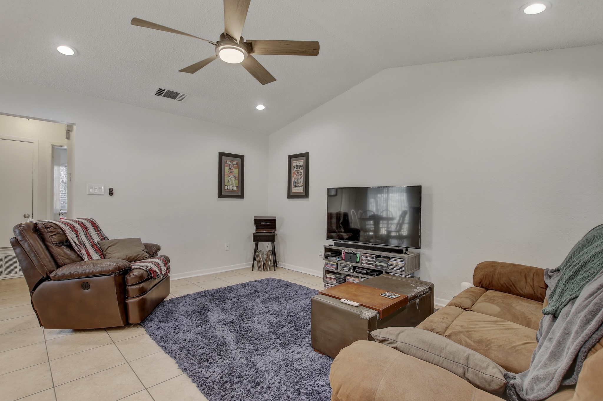 1403 Waterloo Trail Austin, TX 78704 - Photo 21 of 40