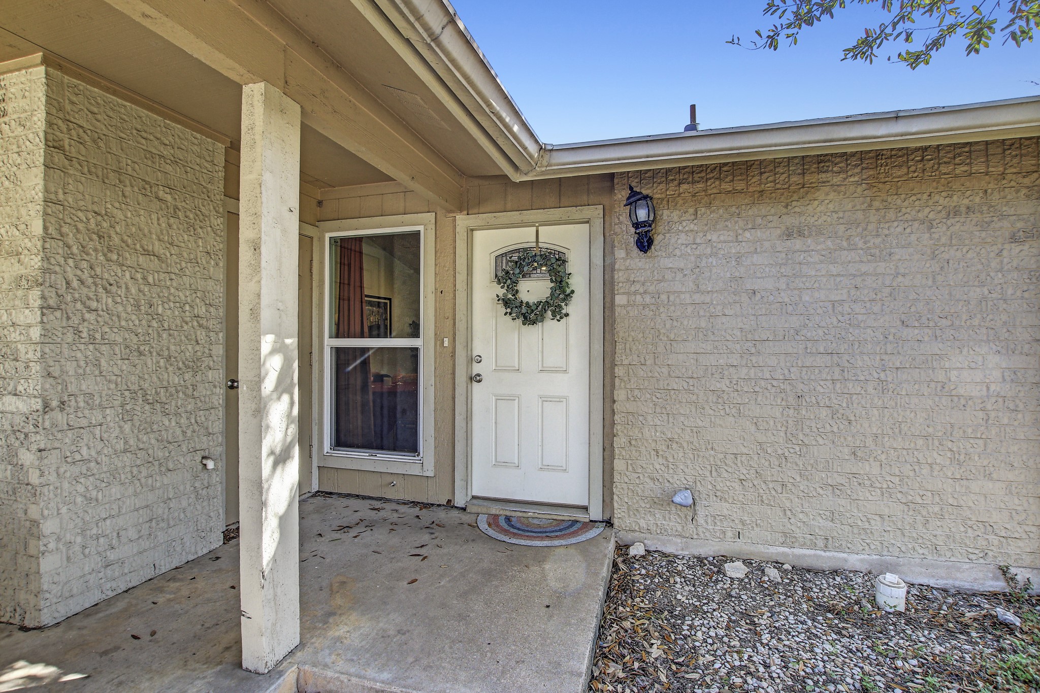 1403 Waterloo Trail Austin, TX 78704 - Photo 5 of 40