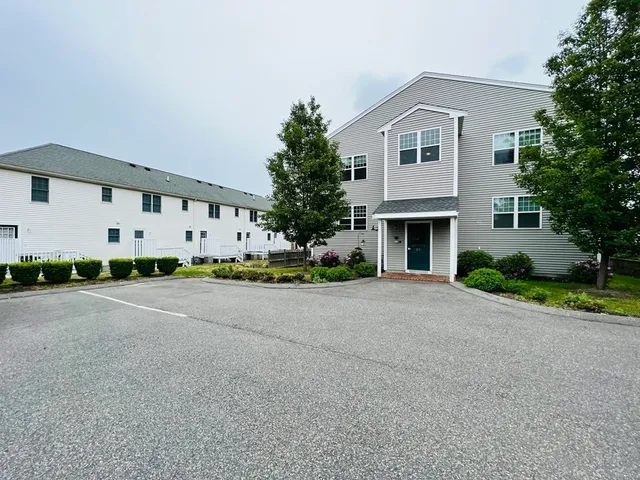 $1,998 | 39 Athens Street, Unit 1, Weymouth, MA 02191