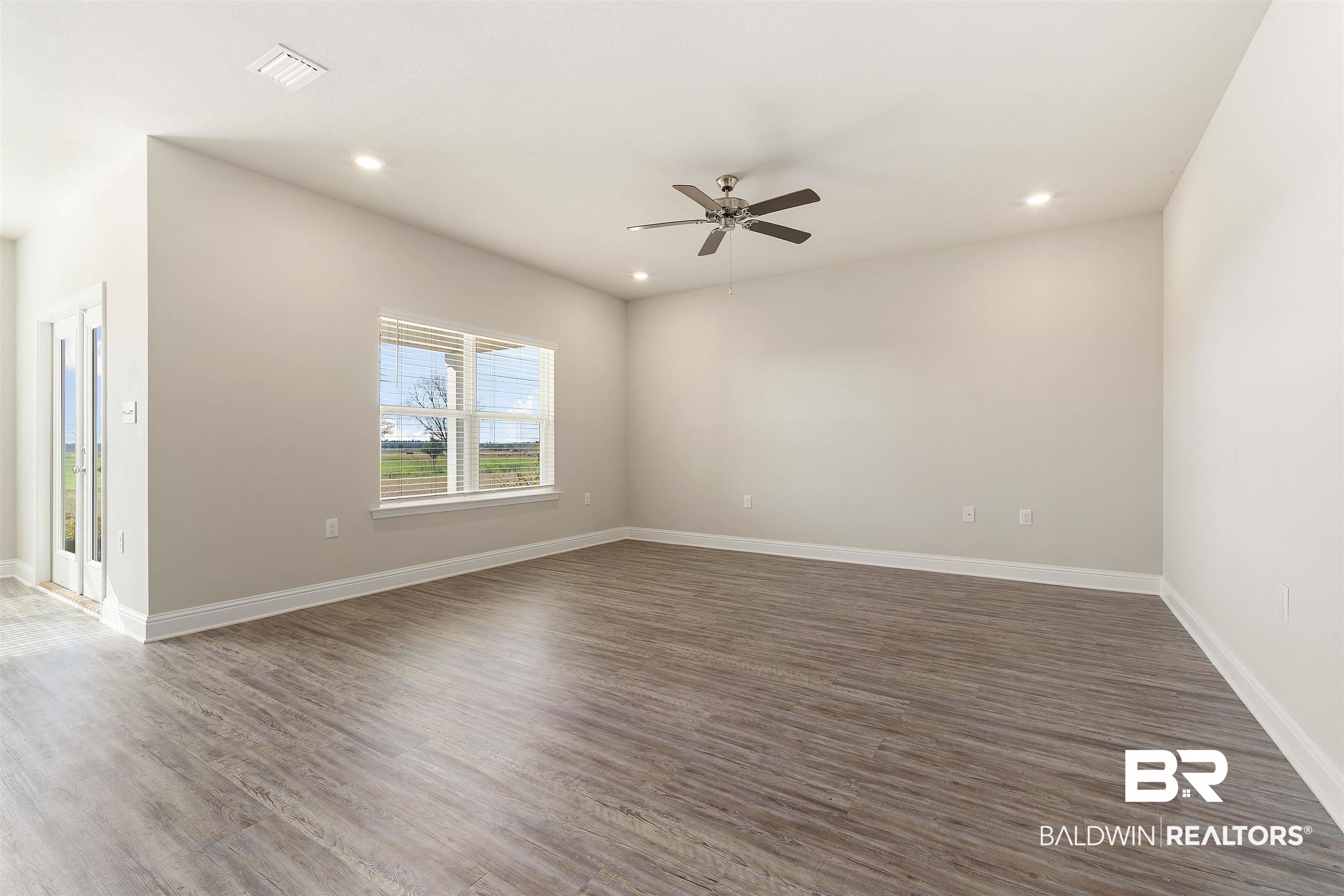 9366 Swan Point Road Daphne, AL 36526 - Photo 4 of 26