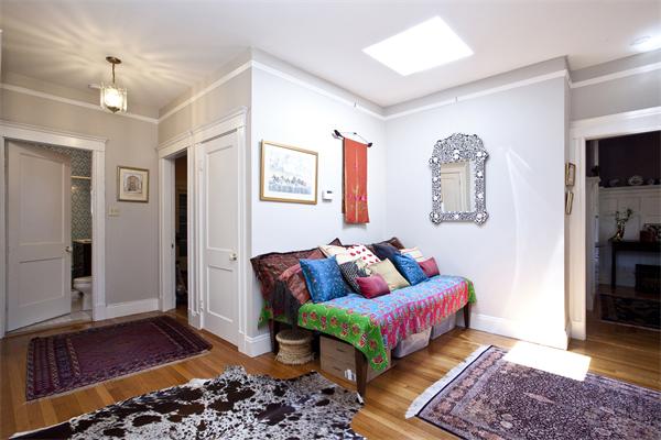35 University Road, Unit 3 Brookline, MA 02445 - Photo 6 of 17 Gallery Image 6