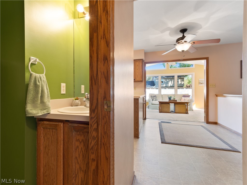 803 Bridge Road Akron, OH 44312 - Photo 17 of 34 Gallery Image 17