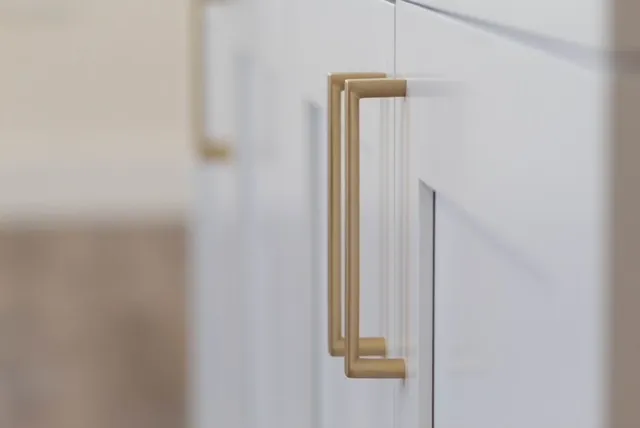 $384,000 | 11756 South Leamington Avenue, Alsip, IL 60803