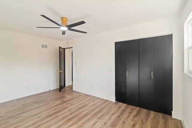 $384,000 | 11756 South Leamington Avenue, Alsip, IL 60803