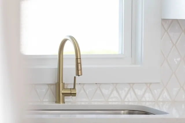 $384,000 | 11756 South Leamington Avenue, Alsip, IL 60803