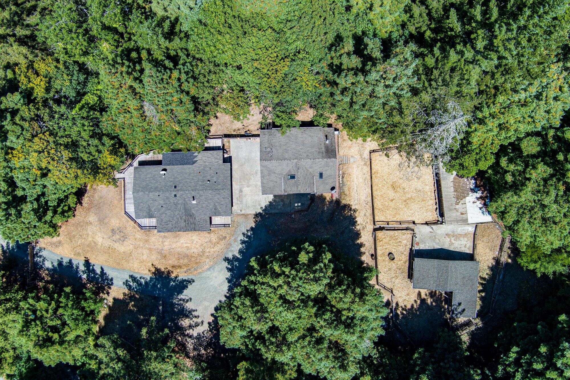 210 Madrone Road Weott, CA 95571 - Photo 77 of 81 Gallery Image 77