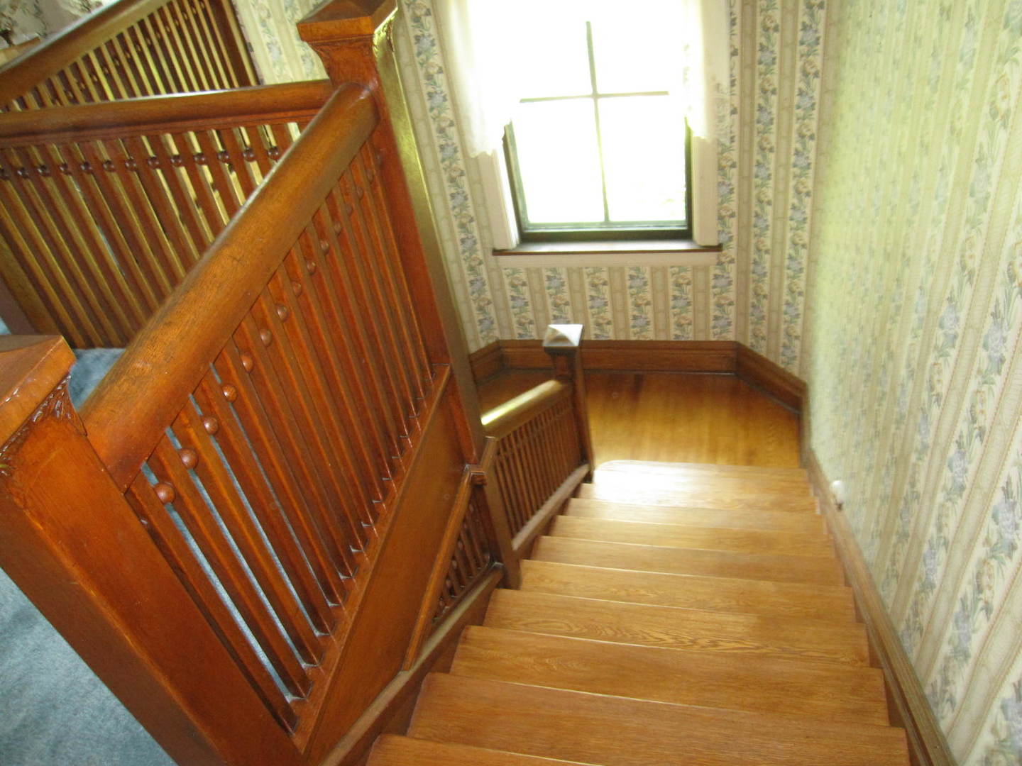 124 Gage Road Riverside, IL 60546 - Photo 19 of 37