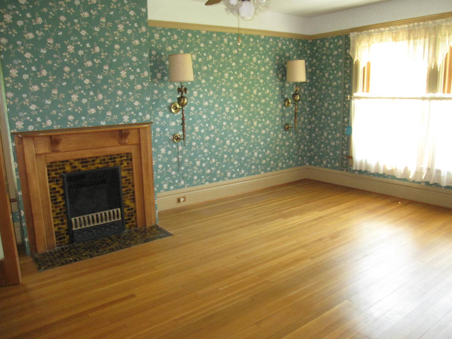 124 Gage Road Riverside, IL 60546 - Photo 24 of 37