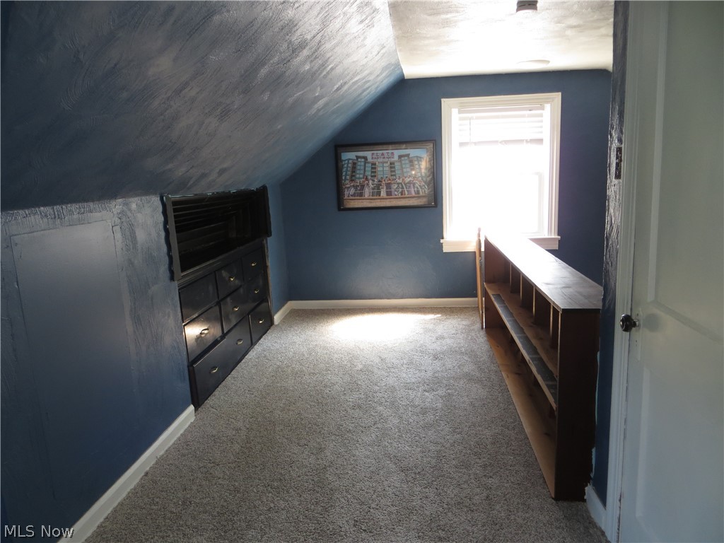 4347 Redding Road Cleveland, OH 44109 - Photo 32 of 50
