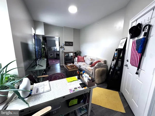 $999,999 | 801 West Broad Street, Bethlehem, PA 18018