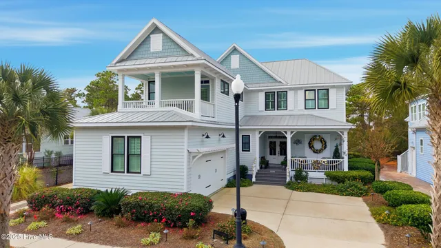 $1,595,000 | 1224 Spot Lane, Carolina Beach, NC 28428