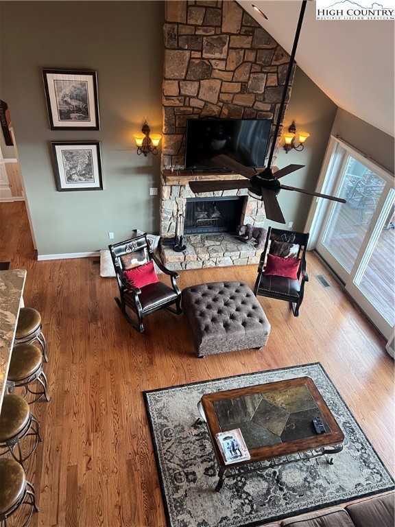 126 Oz Road Beech Mountain, NC 28604 - Photo 23 of 50 a living room with furniture and a couch