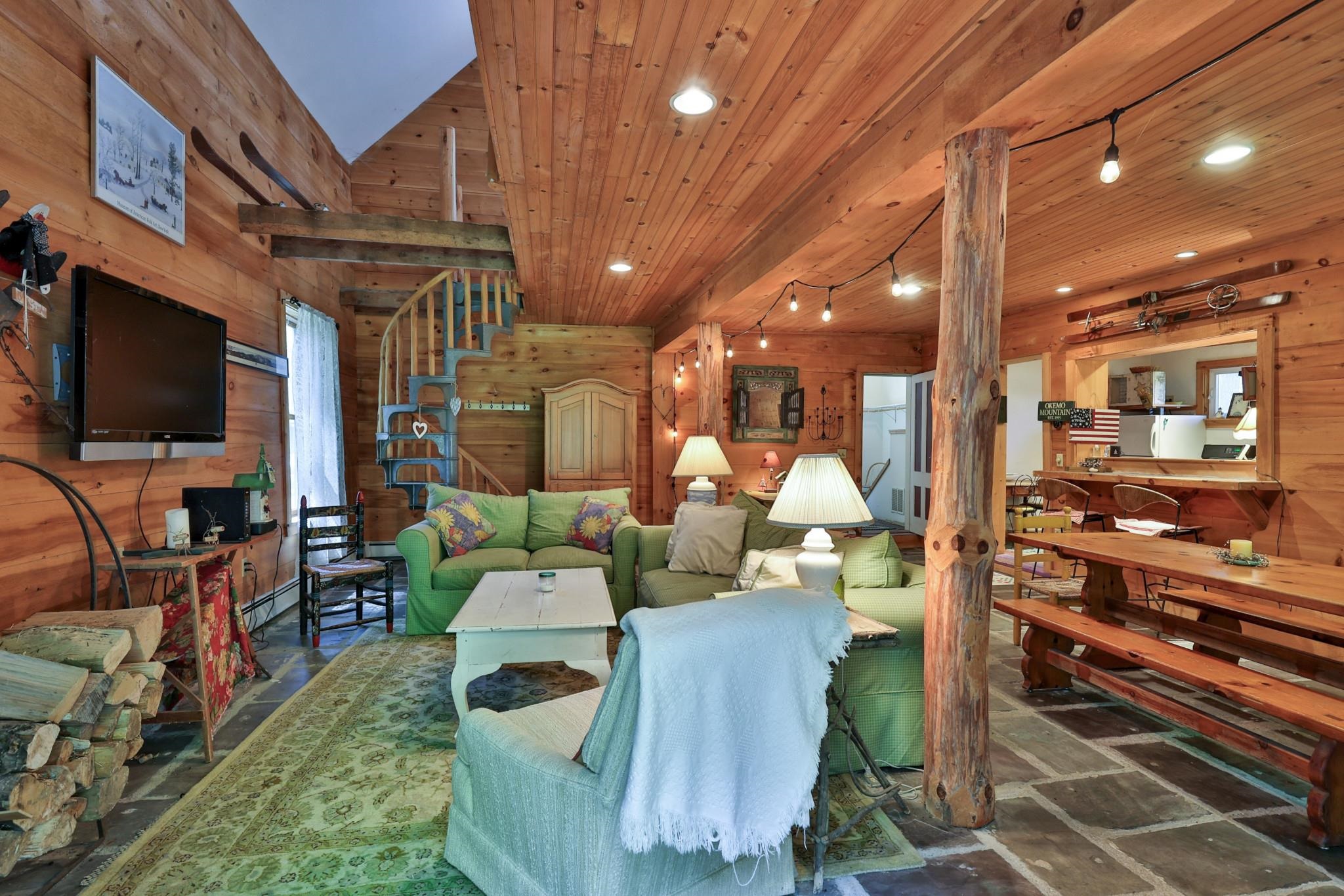 54 Andover Street Ludlow, VT 05149 - Photo 5 of 45 Gallery Image 5