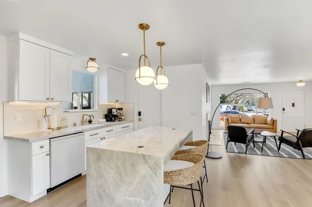 $969,700 | 601 J Street, Davis, CA 95616