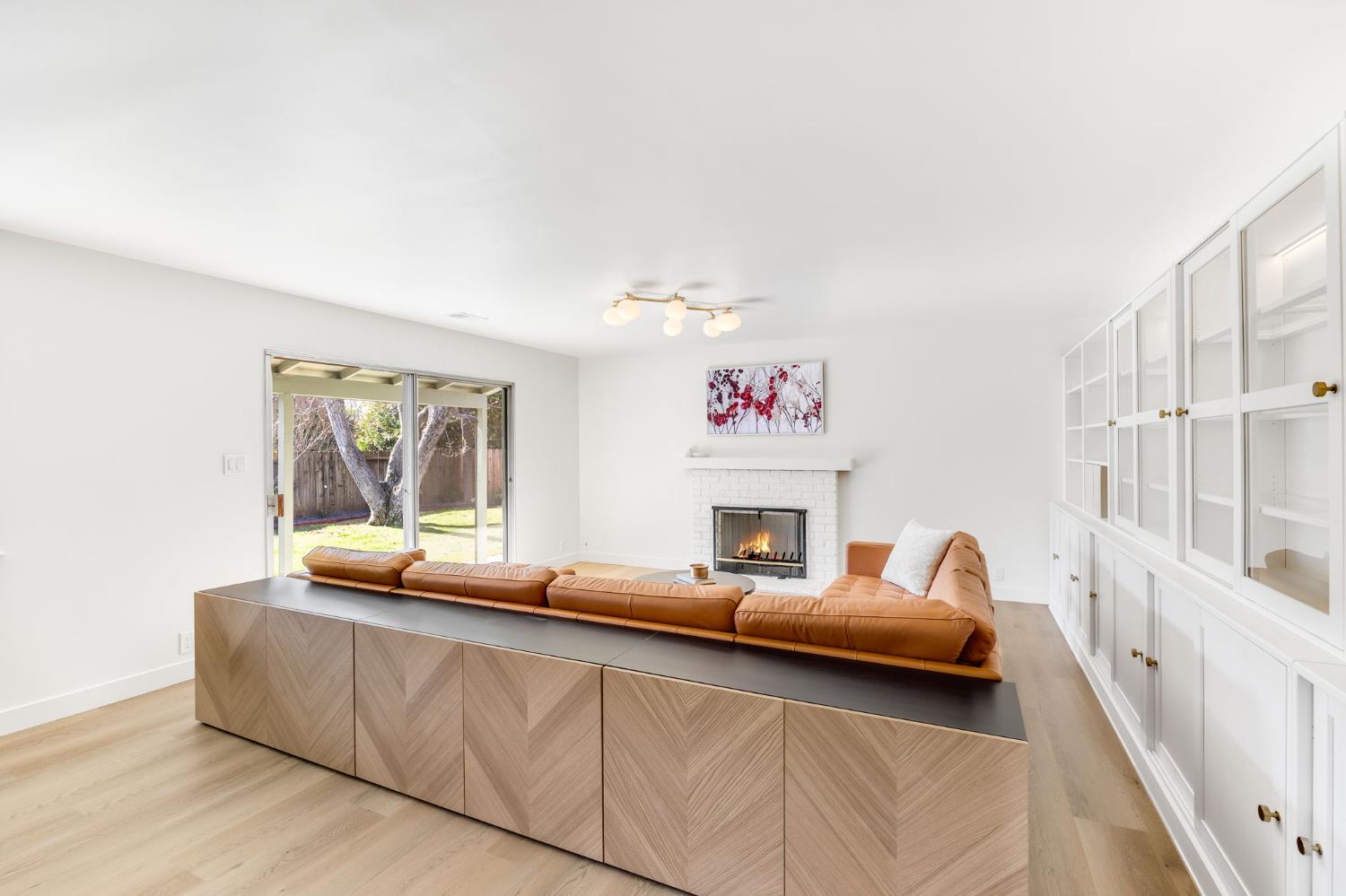 601 J Street Davis, CA 95616 - Photo 9 of 31