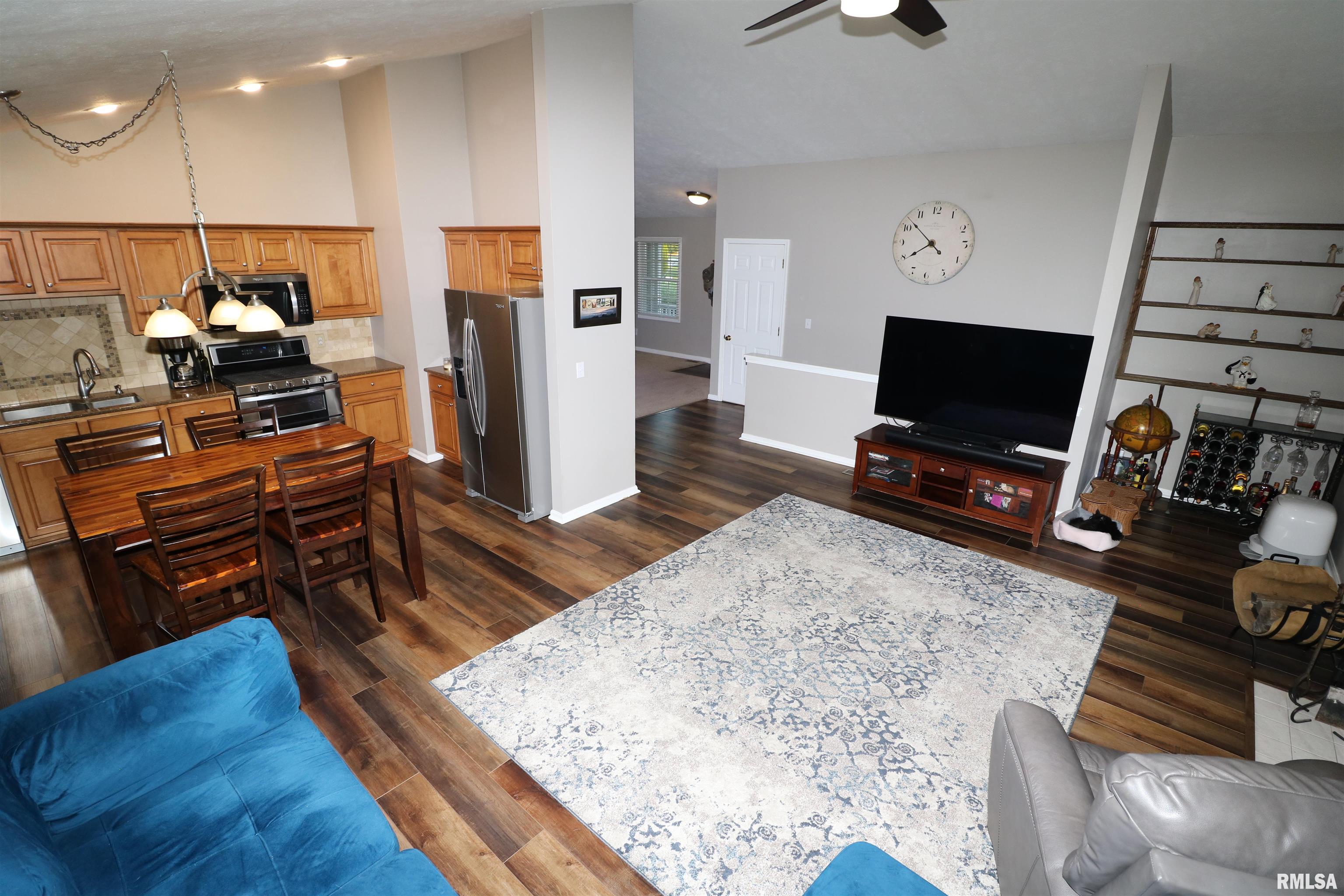 1905 Fieldstone Washington, IL 61571 - Photo 27 of 31