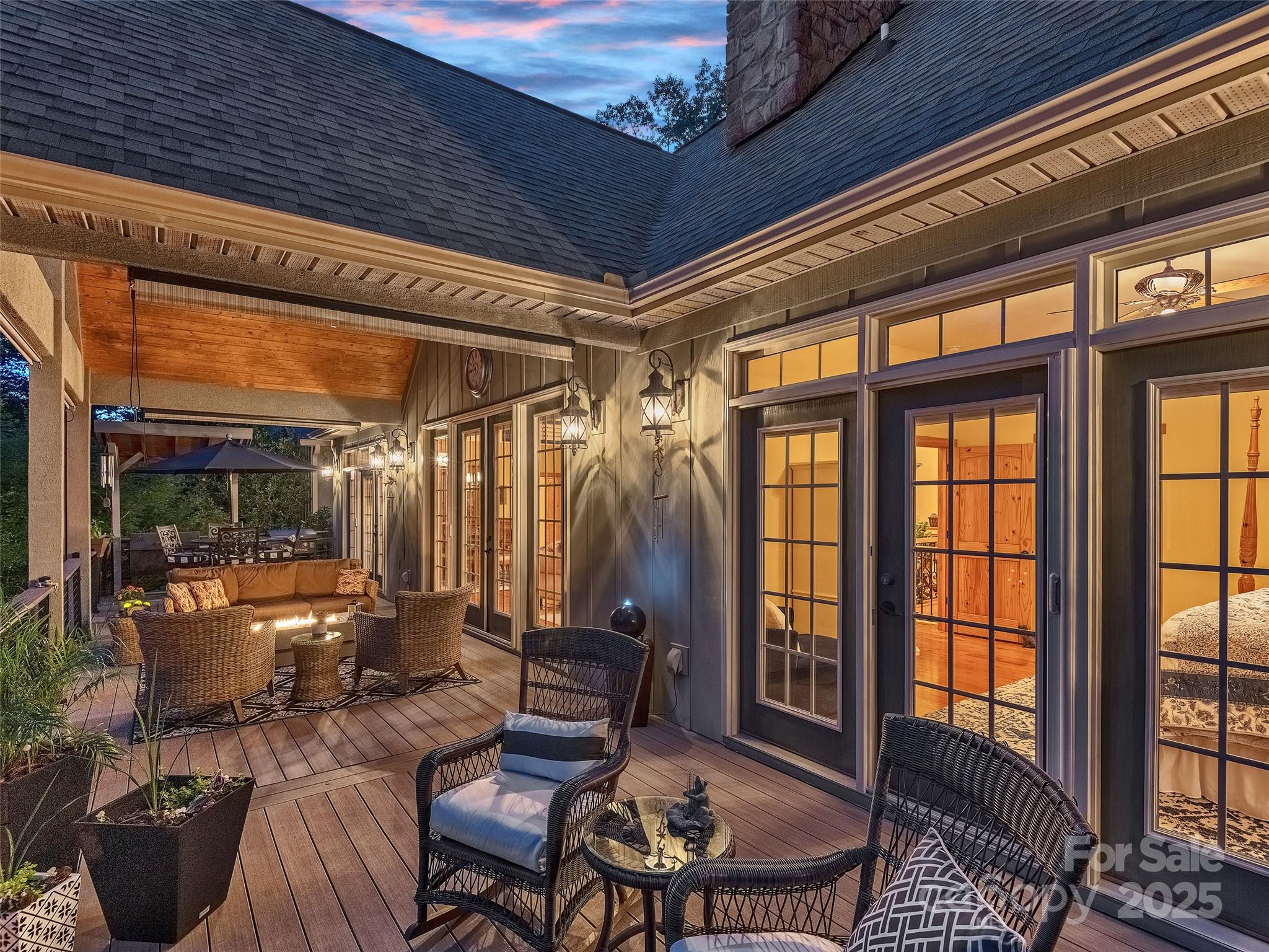 92 Island View Court Mill Spring, NC 28756 - Photo 45 of 48 a living room with furniture and a window