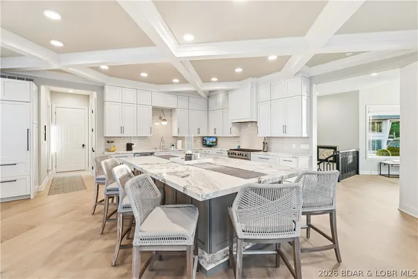 $6,500,000 | 74 Via Preminenta, Sunrise Beach, MO 65079