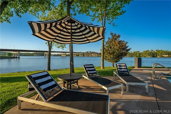 $6,500,000 | 74 Via Preminenta, Sunrise Beach, MO 65079