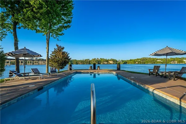 $6,500,000 | 74 Via Preminenta, Sunrise Beach, MO 65079