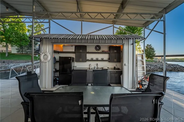 $6,500,000 | 74 Via Preminenta, Sunrise Beach, MO 65079