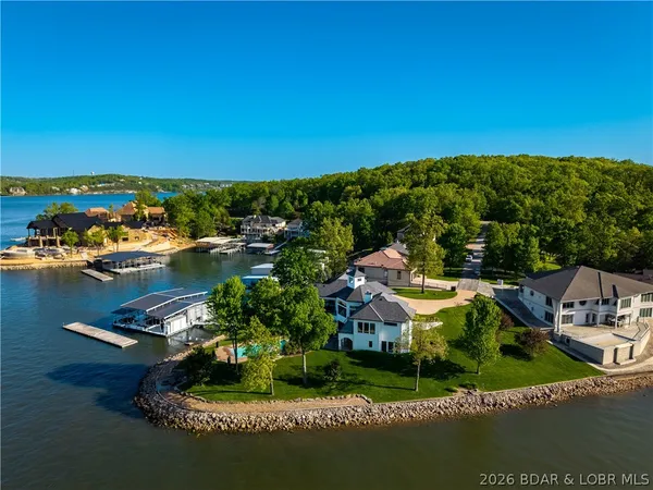 $6,500,000 | 74 Via Preminenta, Sunrise Beach, MO 65079