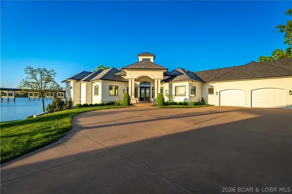 $6,500,000 | 74 Via Preminenta, Sunrise Beach, MO 65079